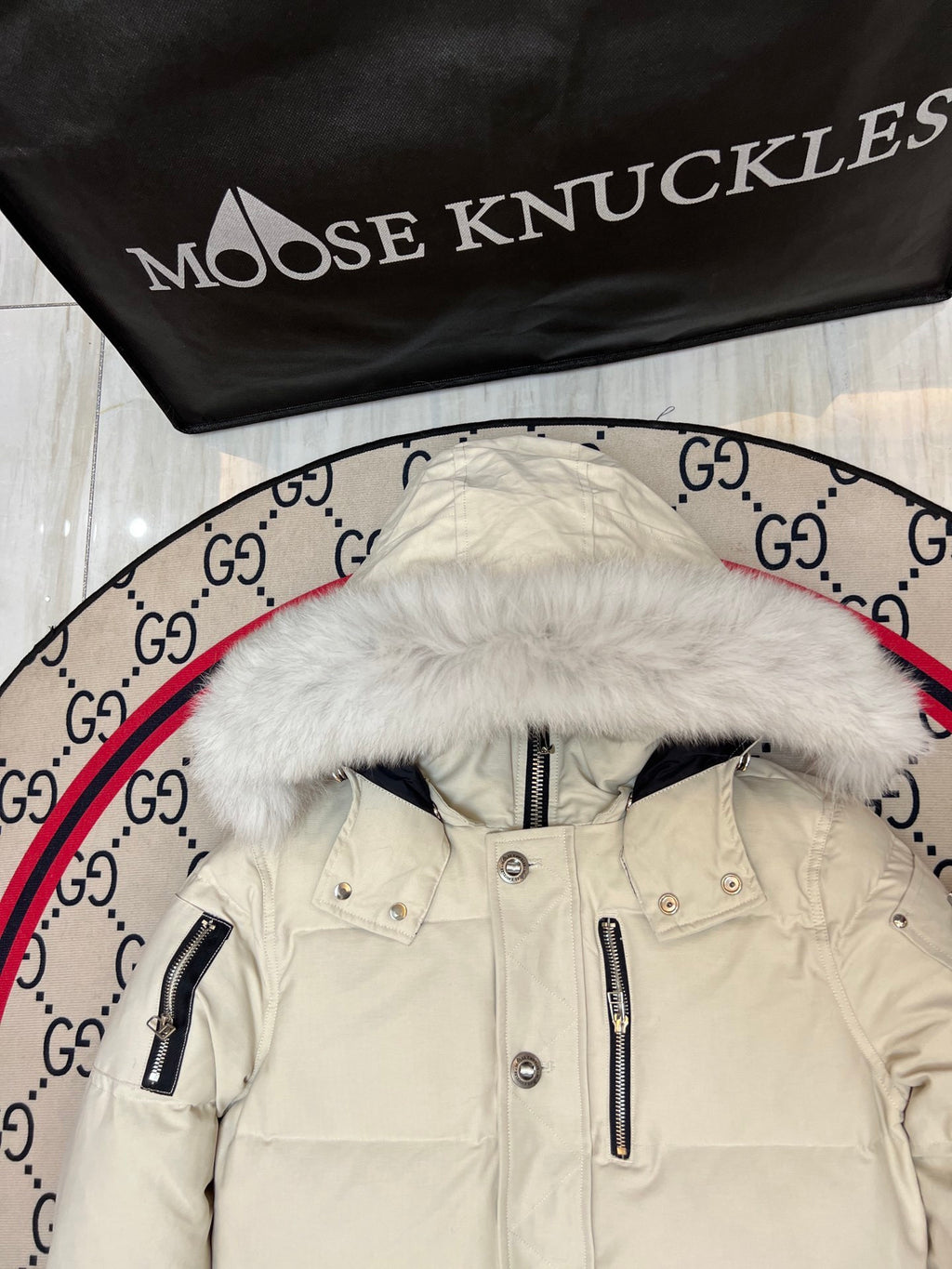 Moose Knuckles Cream 3Q Down Parka