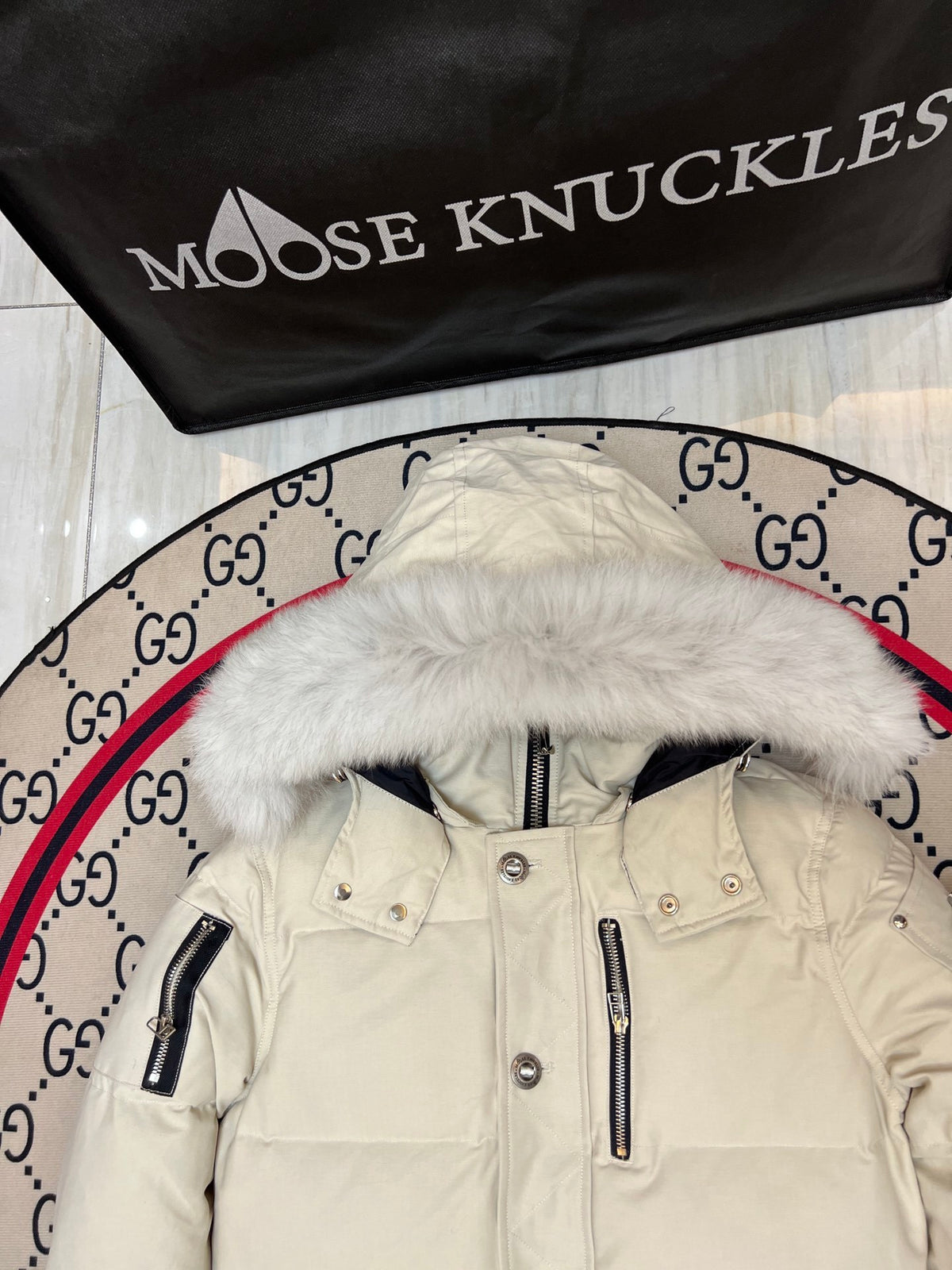 Moose Knuckles Cream 3Q Down Parka