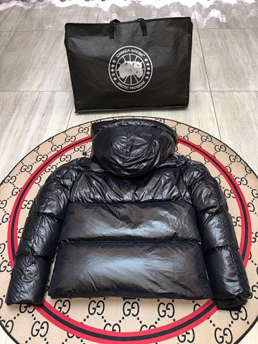 Canada Goose Black Freestyle Cropped Down Jacket