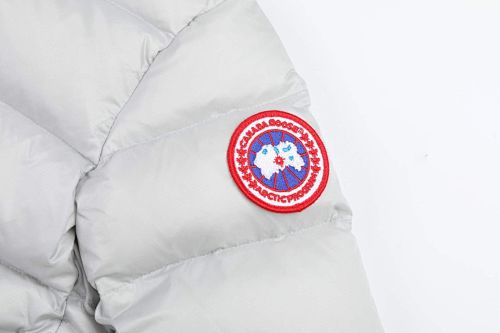 Canada Goose White Crofton Hooded Down Jacket