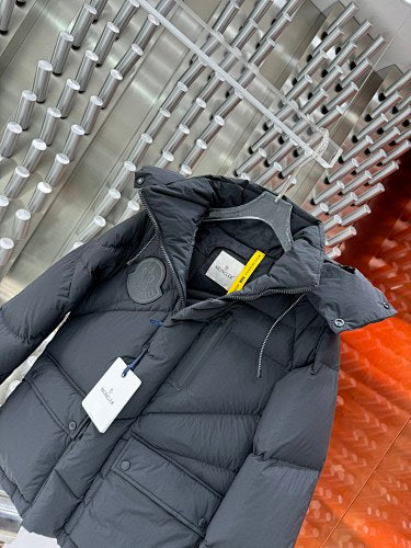 Arc'teryx Pilot Camosun Hooded Down Parka