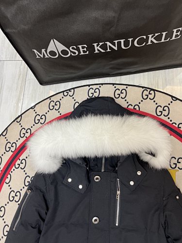 Moose Knuckles Black 3Q Down Parka