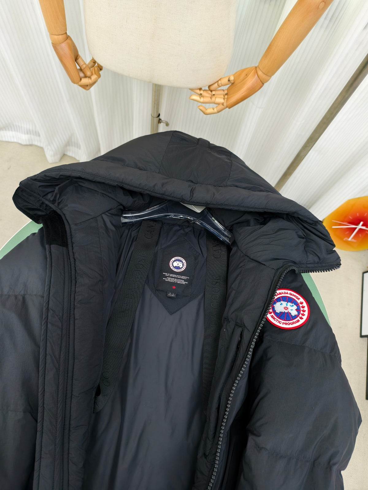 Canada Goose Black Oversized Puffer Down Hooded Jacket