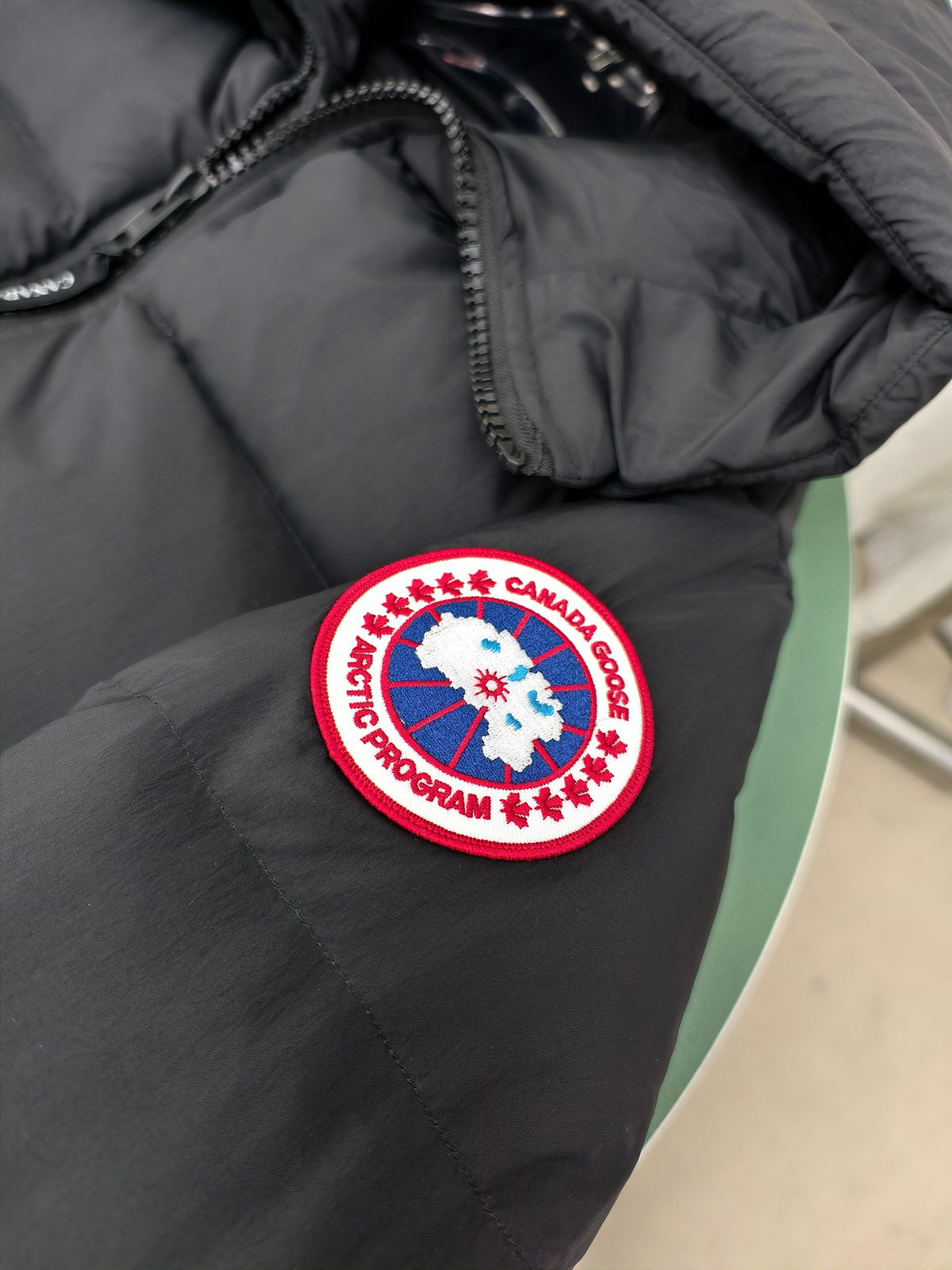 Canada Goose Black Oversized Puffer Down Hooded Jacket