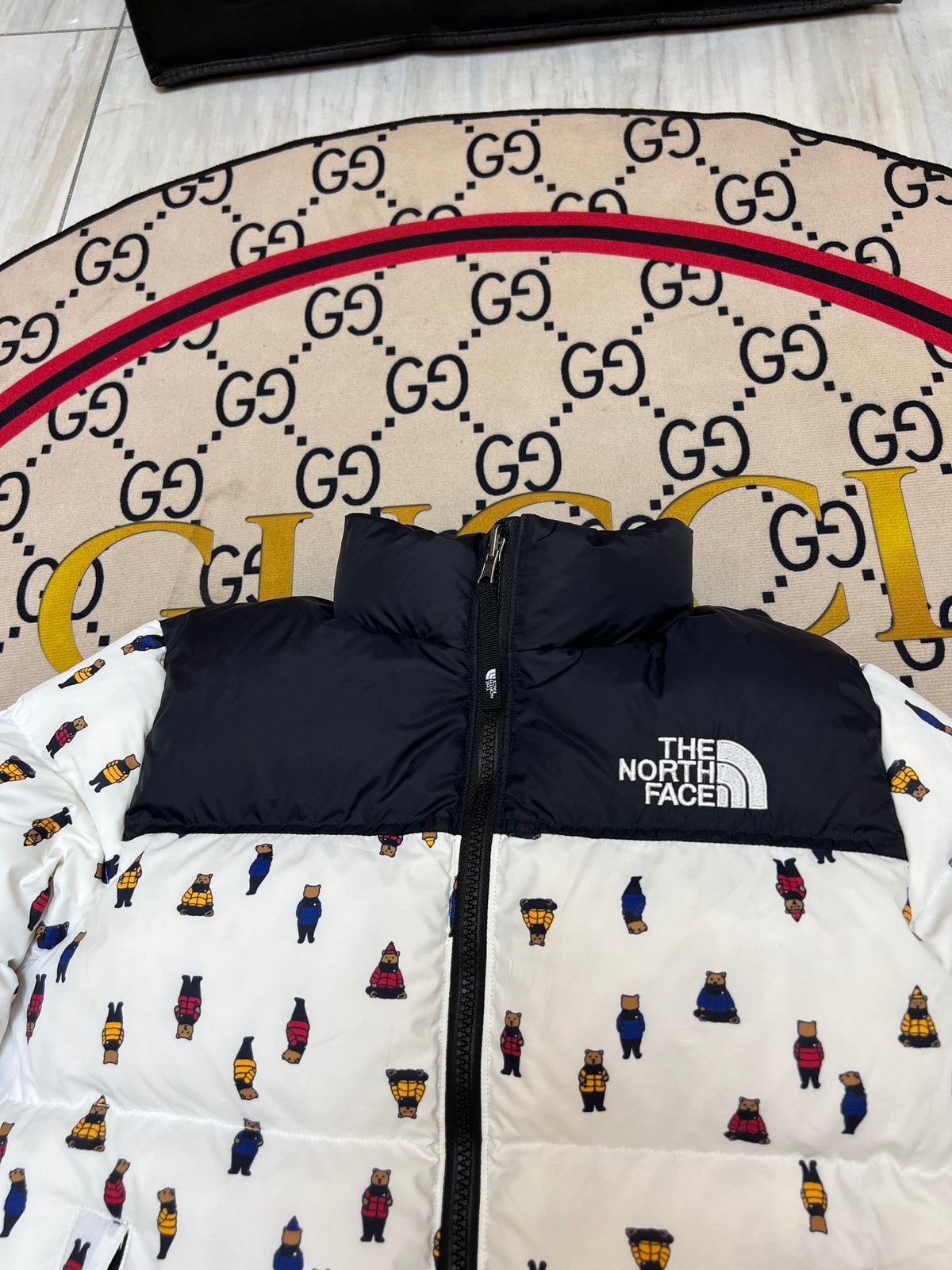 The North Face White Bear Print & Black Nuptse 700-Fill Hooded Down Jacket
