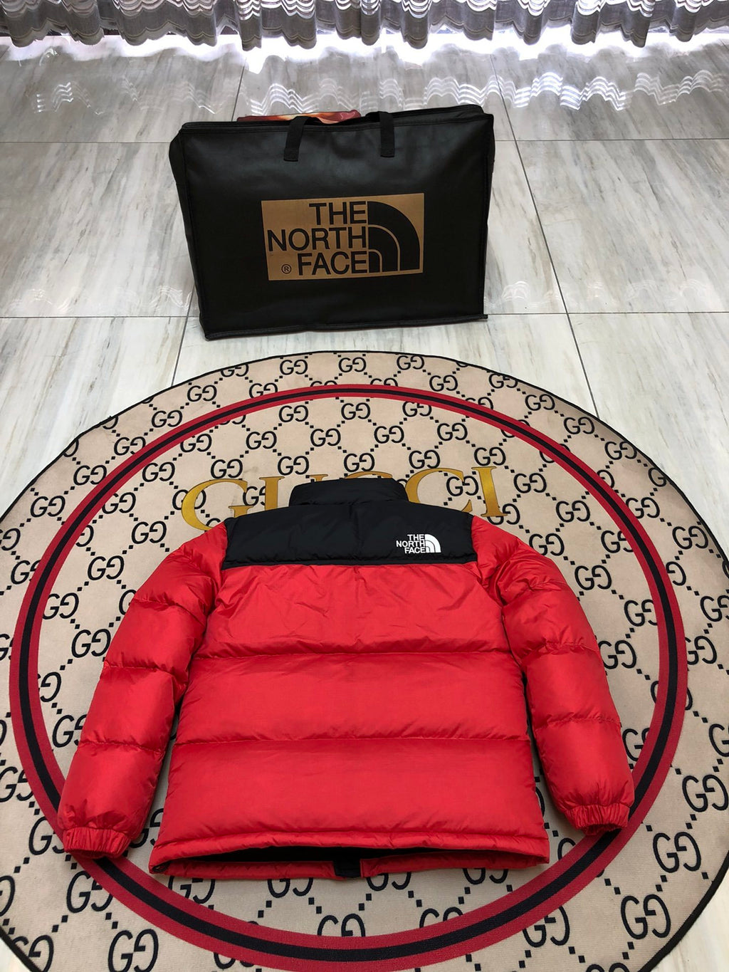 The North Face Red & Black Nuptse 700-Fill Hooded Down Jacket