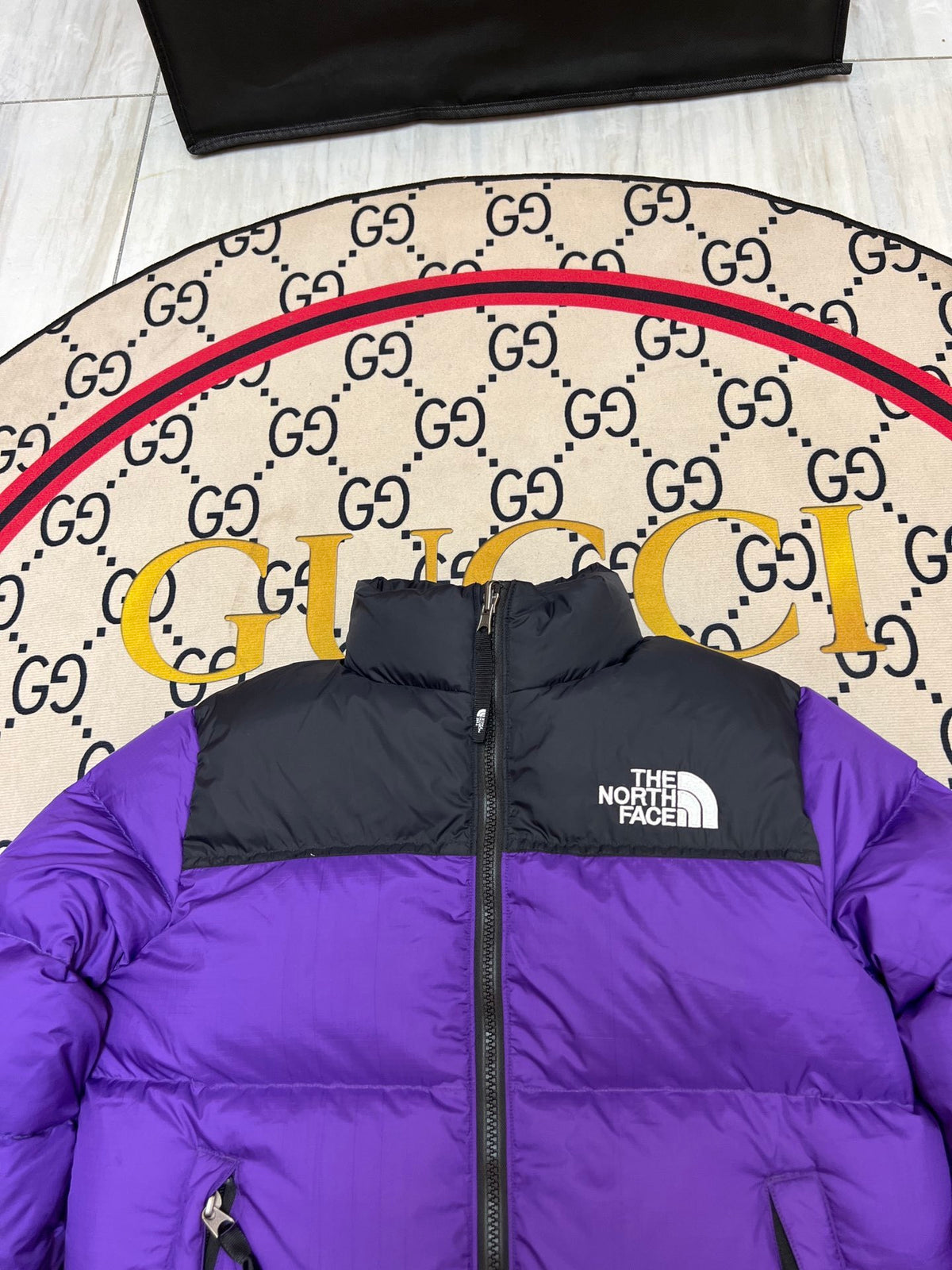 The North Face Purple & Black Nuptse 700-Fill Hooded Down Jacket