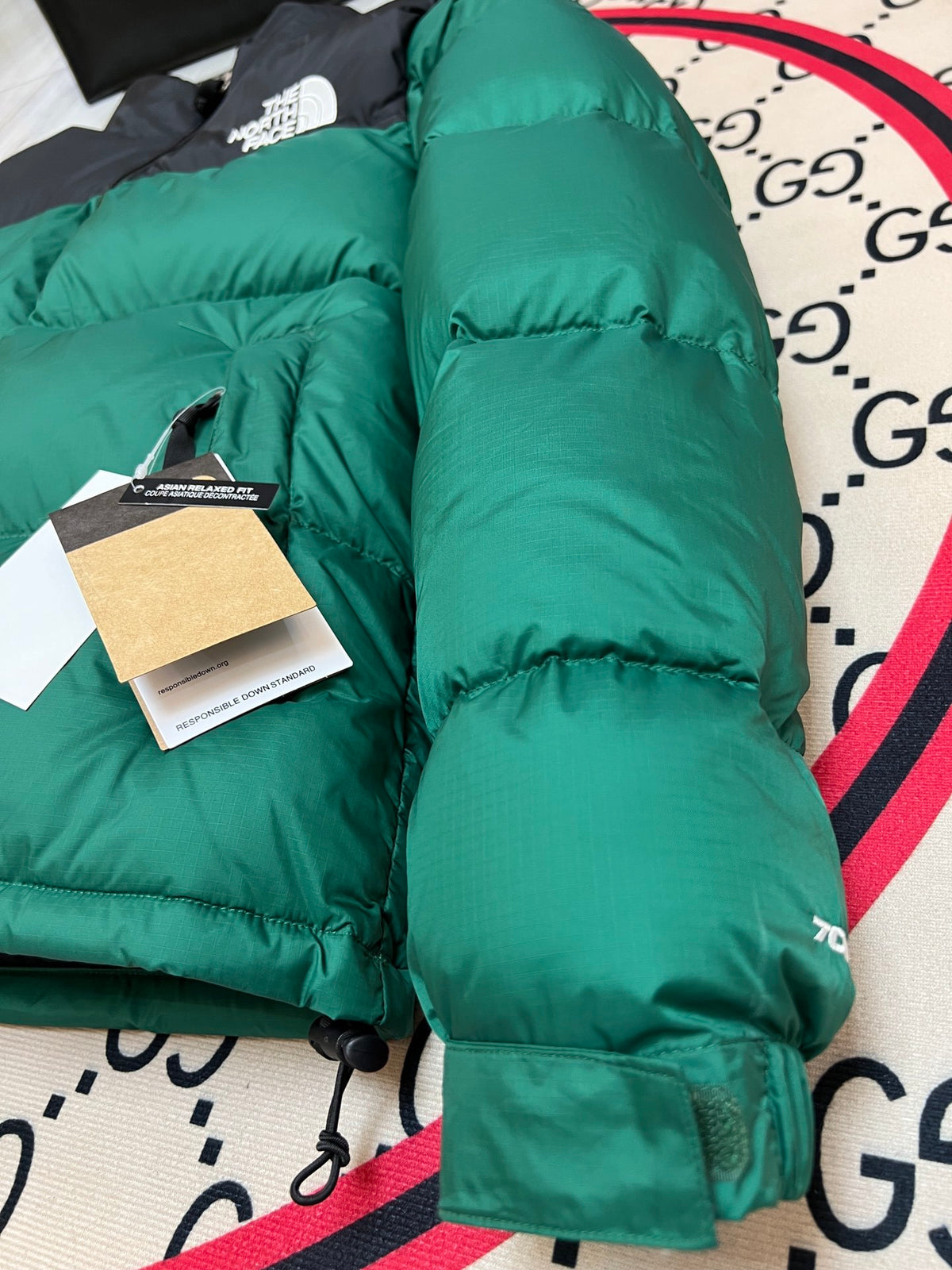 The North Face Green & Black Nuptse 700-Fill Hooded Down Jacket