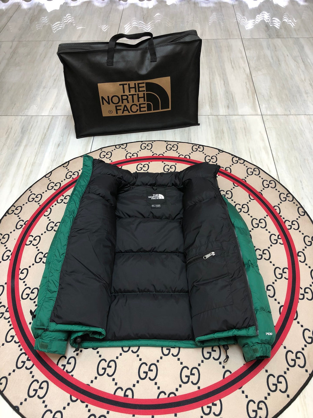 The North Face Green & Black Nuptse 700-Fill Hooded Down Jacket