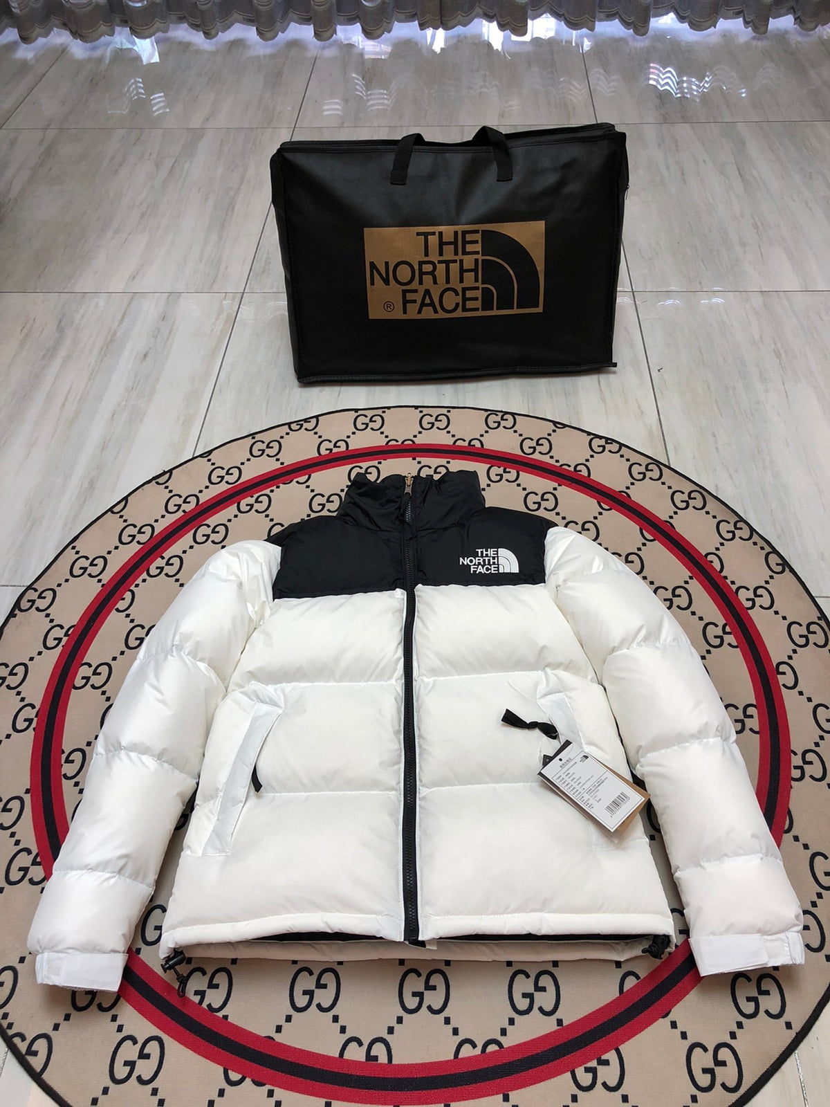 The North Face White & Black Nuptse 700-Fill Hooded Down Jacket