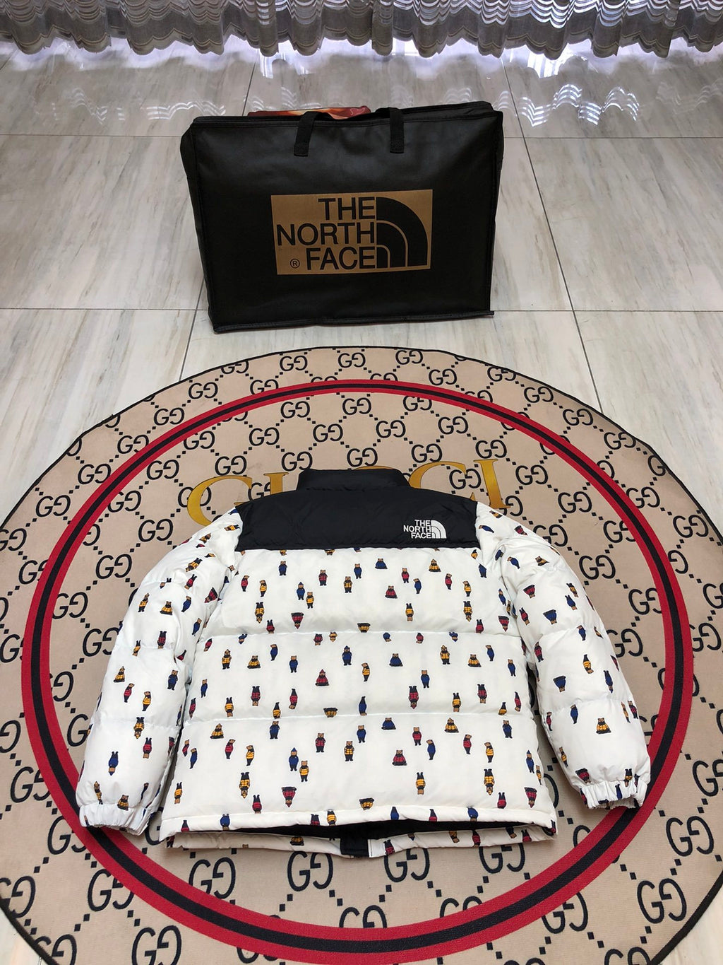 The North Face White Bear Print & Black Nuptse 700-Fill Hooded Down Jacket