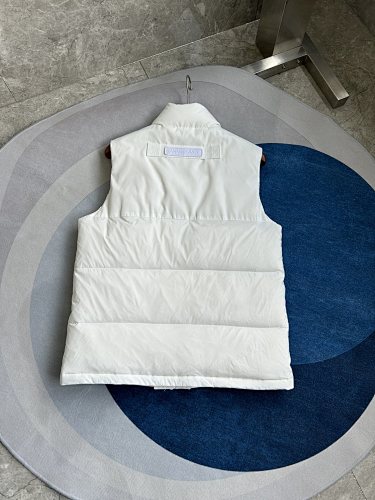 Canada Goose Cream Down Vest